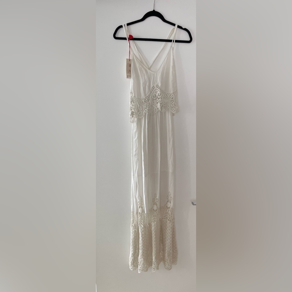 White maxi dress